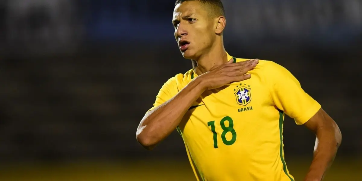 Jornalista Dispara Contra Futebol De Richarlison Titular De Tite E