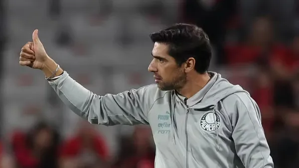 Abel Ferreira manda recado direto para o Corinthians antes de Dérbi pelo Paulistão