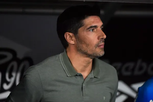 Abel Ferreira vai mudar a escalação por conta da baixa de Piquerez - Foto: César Greco - SEP