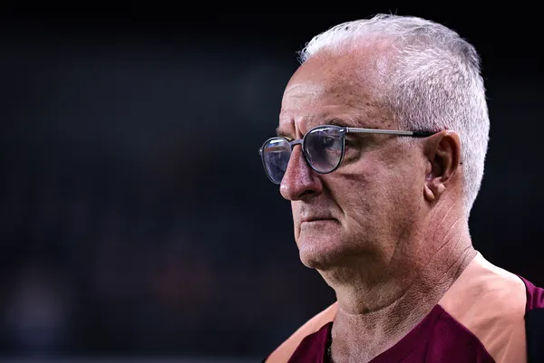 Dorival Júnior em ação pelo Corinthians. Foto: Marcelo Zambrana/Agif