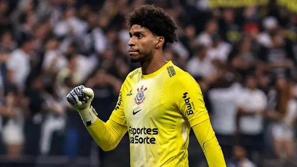 Hugo Souza, goleiro do Corinthians. Foto: Fabio Giannelli/AGIF