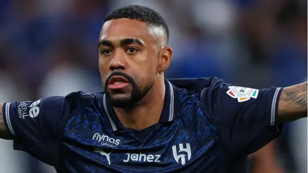 Malcom prioriza retorno ao Corinthians caso deixe o Al-Hilal; Negociações não foram iniciadas. (Foto: Yasser Bakhsh/Getty Images)