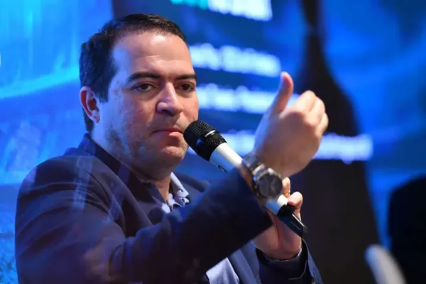 Marcelo Paz durante jogo contra o Bahia na Vila Belmiro. Foto: Fabio Giannelli/AGIF