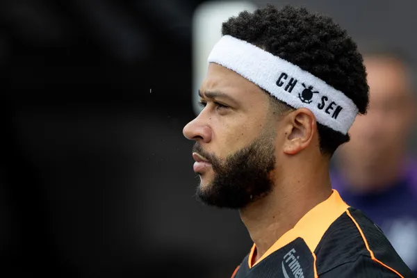 Memphis Depay em ação pelo Corinthians. Foto: Marcello Zambrana/AGIF