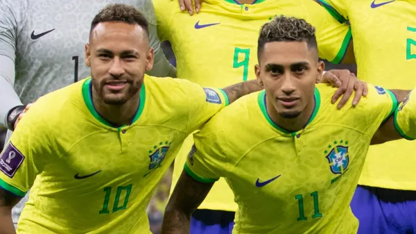 Neymar e Raphinha juntos pela Seleção Brasileira. Foto: IMAGO / Ulmer/Teamfoto