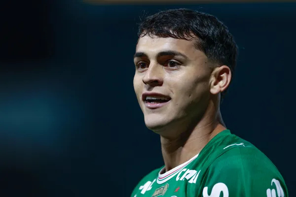 Sosa jogador do Palmeiras durante partida contra o Fluminense no estádio Arena Barueri pelo campeonato Brasileiro A 2026. Foto: Marcello Zambrana/AGIF