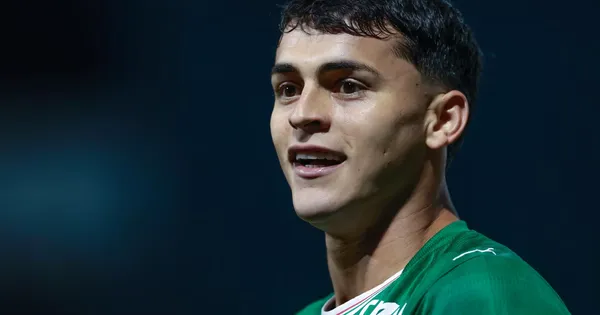 Sosa jogador do Palmeiras durante partida contra o Fluminense no estádio Arena Barueri pelo campeonato Brasileiro A 2026. Foto: Marcello Zambrana/AGIF