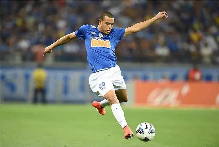 Mayke pode retornar ao Cruzeiro