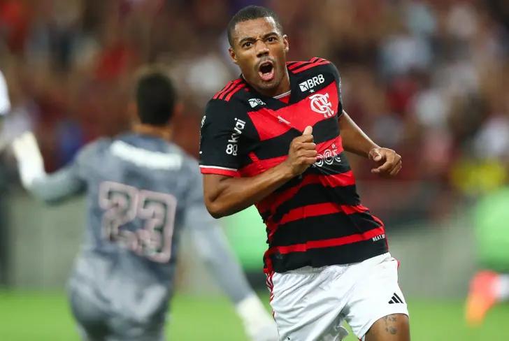 Nicolas De la Cruz pode ser a grande surpresa do Flamengo contra o Inter