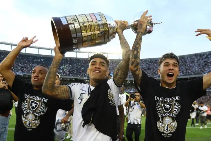 Botafogo venceu o Atlético-MG