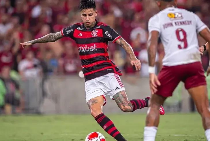 Pulgar em ação pelo Flamengo