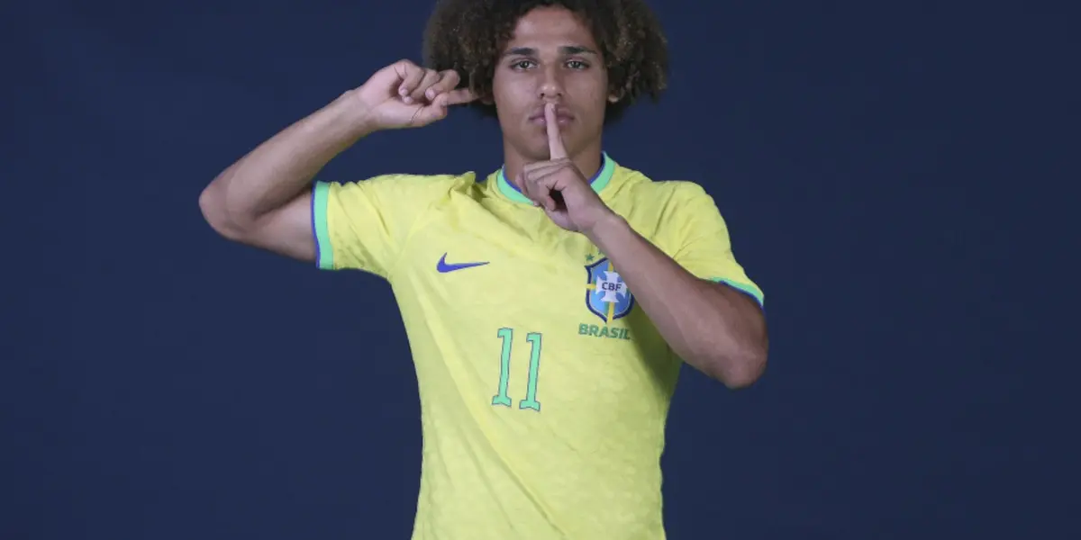 Guilherme Biro, meio-campista de 18 anos, considerado uma joia do Corinthians, vem recebendo interesse de clubes estrangeiros
