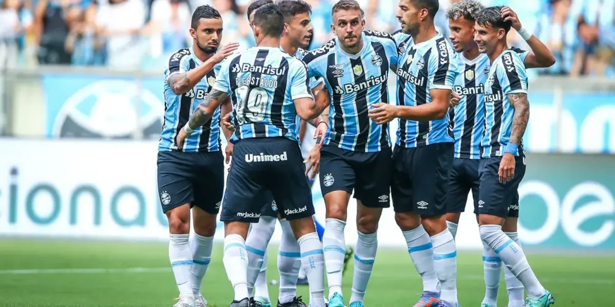 Pepê, um dos principais jogadores do Grêmio, mudou ao tempo titular no último domingo e teve um papel fundamental na saída de jogo