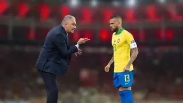 Tite e Daniel Alves