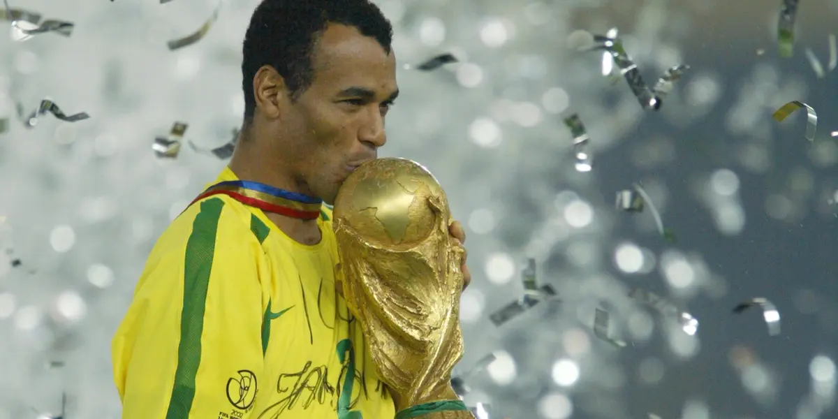 A menos de 15 meses da Copa do Mundo, Cafu, capitão do penta, revelou seus favoritos para levar o título mundial
