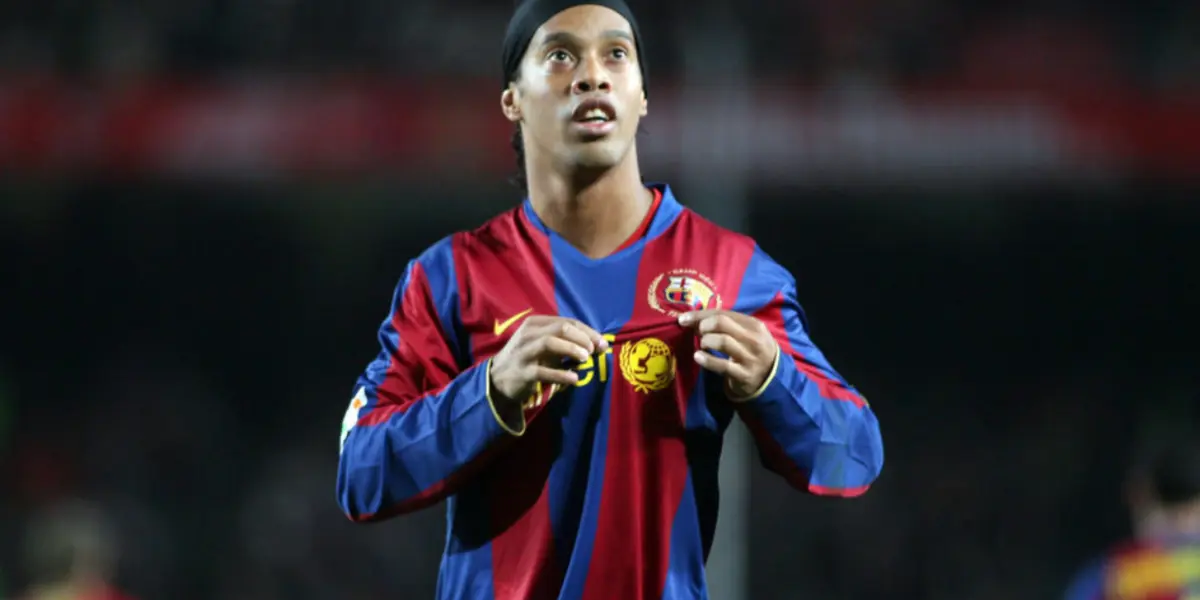 A magia do pentacampeão encantou os equatorianos em Manta