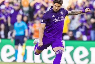 Alexandre Pato quer voltar ao Brasil e clubes já estariam interessados no atacante para 2022