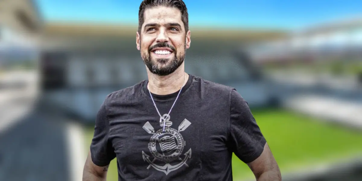 António Oliveira ganha o reforço de Igor Coronado no Corinthians