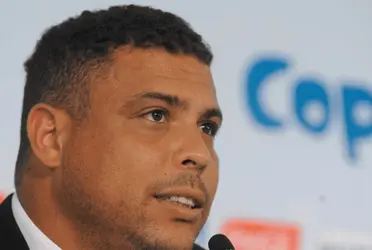 Craque das Copas de 1998 e 2002 desejou sorte a atacante que foi apresentado nesta manhã