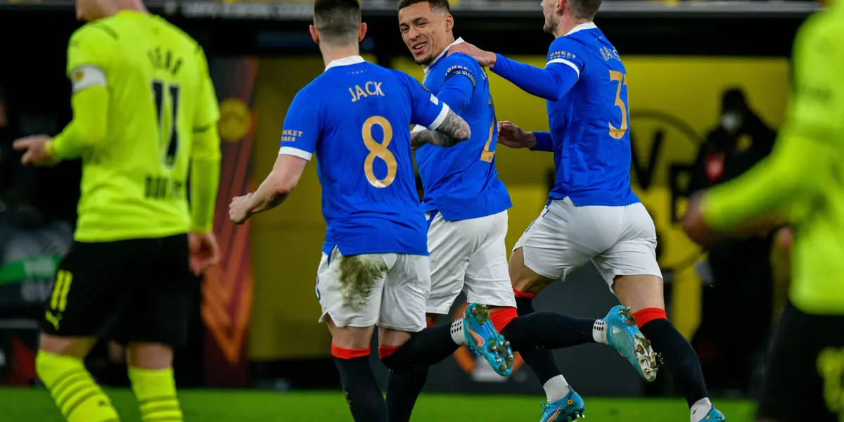 Dortmund vai até a Escócia para tentar uma classificação após derrota em casa