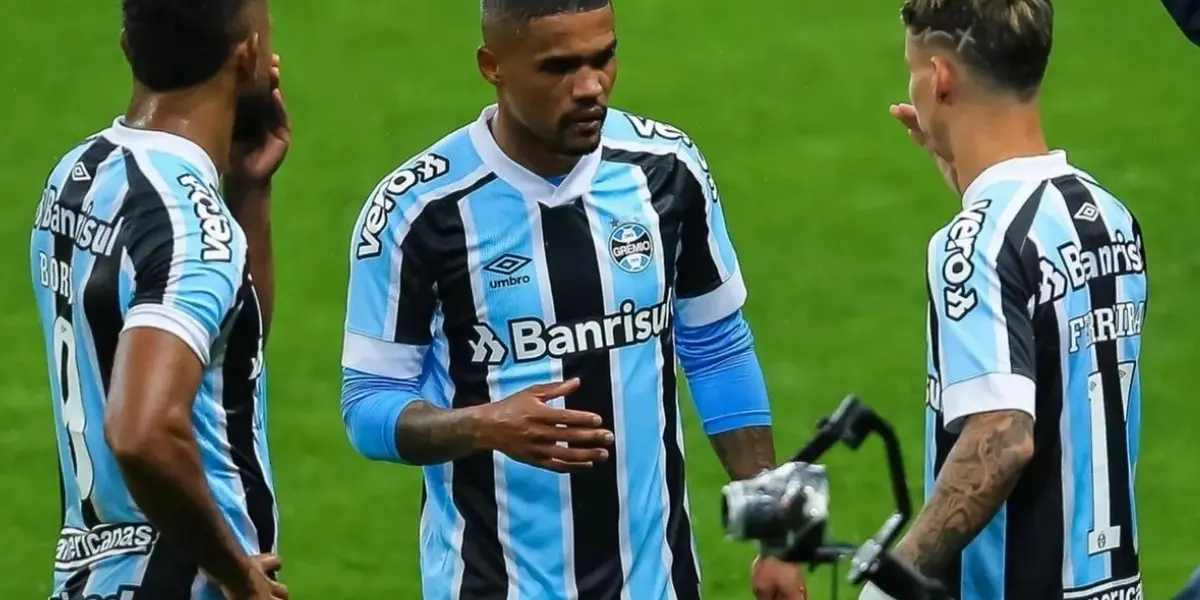 Iminente saída de Michael fará o Flamengo se movimentar no mercado