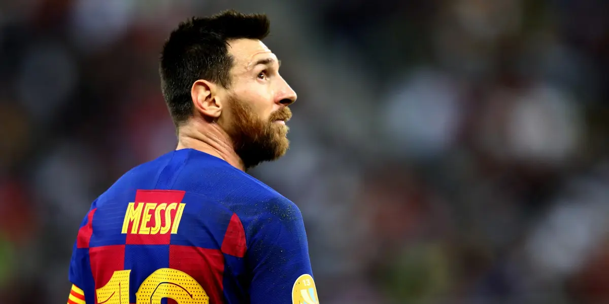 Jogador tinha apelido característico de "La Pulga" na juventude por ser baixinho e muito ágil, contudo, com seu futebol assombroso e uma medida especial, deixou para trás os apelido