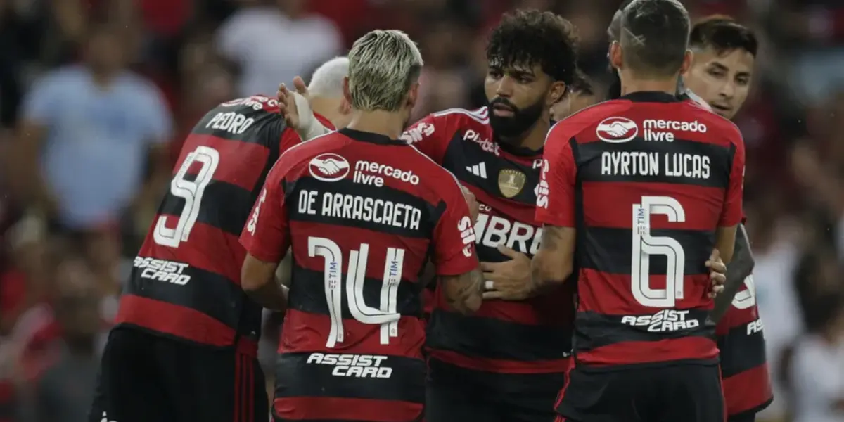 Jogador voltou a balançar as redes e segue de bem com a torcida rubro-negra