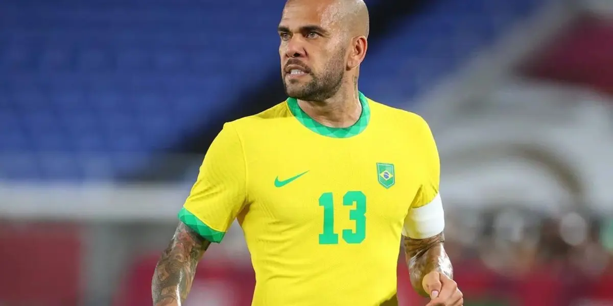 Lateral-direito responde por um crime de delito público na Espanha