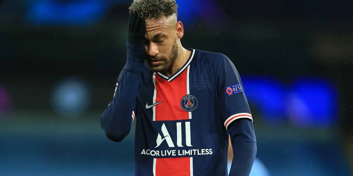 O jogador sempre foi citado como o próximo brasileiro a ganhar ou a receber um troféu, mas agora não consegui