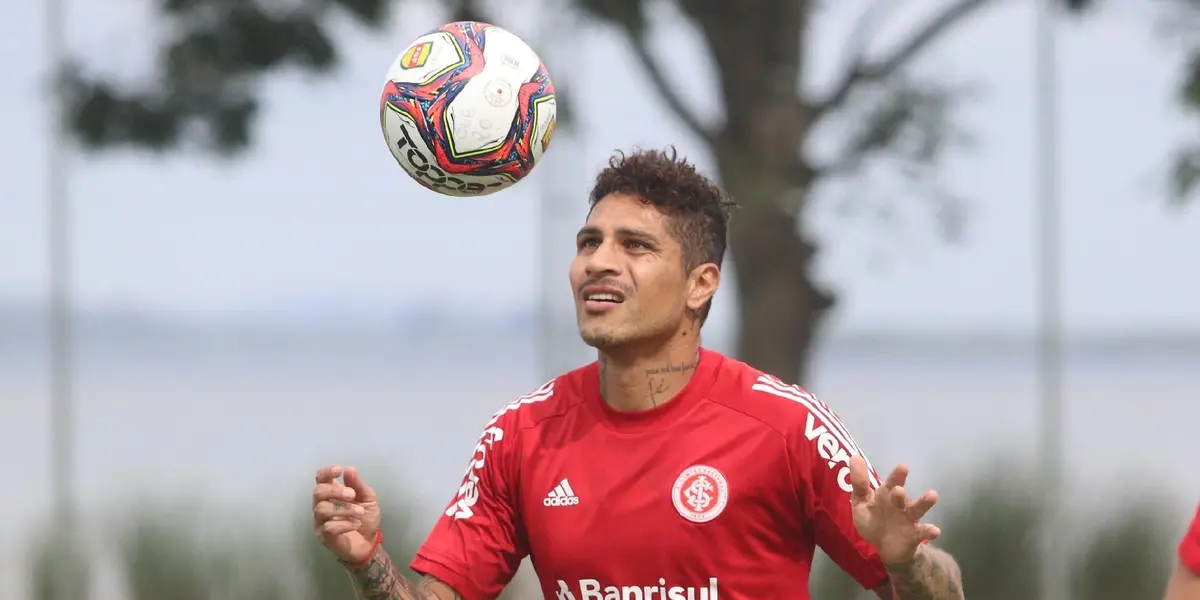 O peruano saiu pela porta dos fundos na primeira passagem pelo Corinthians.