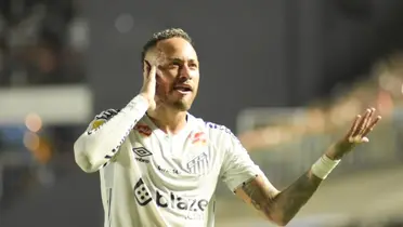 O que aconteceu com Neymar antes de voltar ao Santos (Foto: Santos)