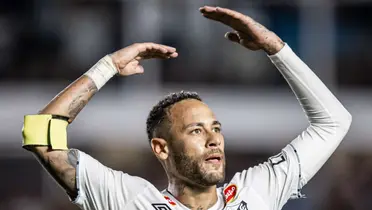 O time que dexiste de contratar Neymar (Foto: Santos)