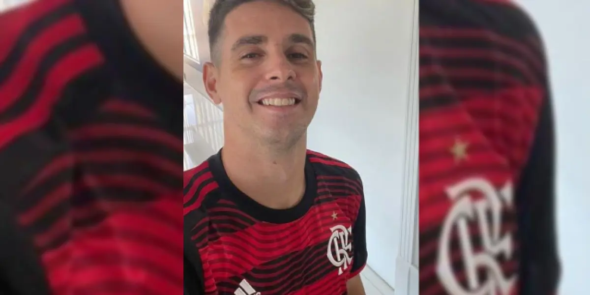 Oscar vestiu a camisa do Flamengo em 2022, mas não assinou com o clube