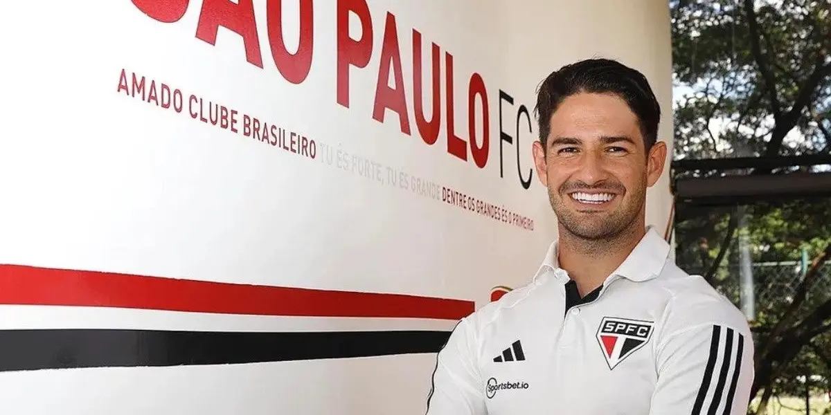 São Paulo anunciou o retorno de Alexandre Pato