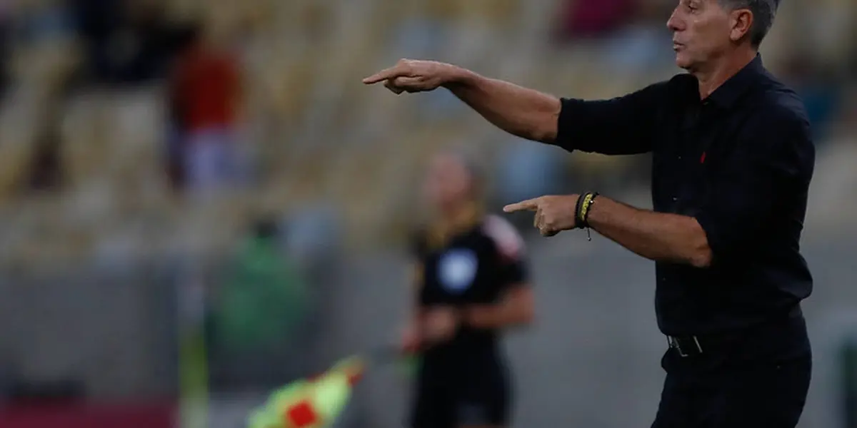 Técnico abrodou alguns aspectos durante a coletiva que apontou se há problemas no vestiário do Flamengo