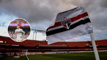 Bandeira de escanteio do São Paulo antes de partida do clube no estádio do Morumbis