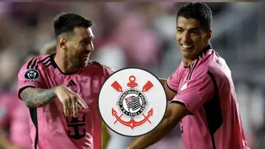 Lionel Messi, Luis Suárez e o escudo do Corinthians no meio