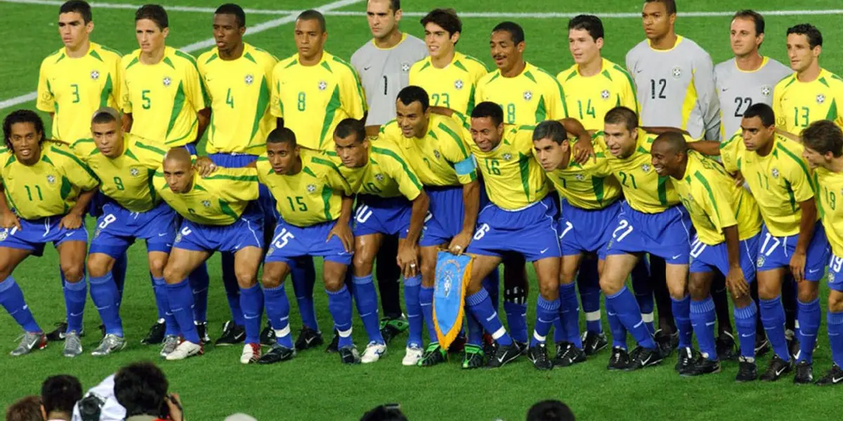 Nenhum jogador da seleção pentacampeã em 2002 se fez presente no velório do Rei do Futebol