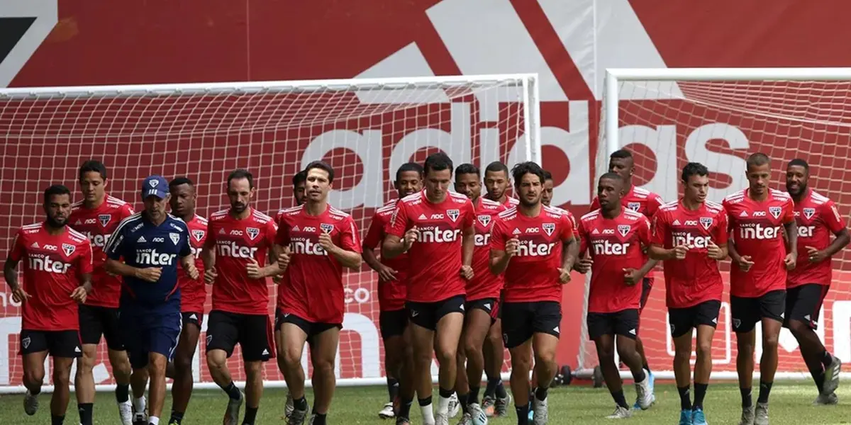 O executivo de futebol do Fortaleza, Sérgio Papellin, concedeu uma entrevista nesta terça-feira (23) ao portal, na qual abordou a situação