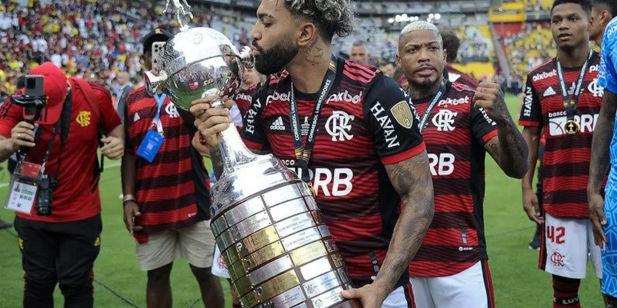 O Flamengo venceu o Vasco por 3 a 1, com gols de Ayrton Lucas e Pedro duas vezes, e se classificou para a final do Campeonato Carioca