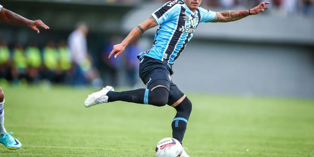 O Grêmio chegou a Natal nesta quinta-feira para enfrentar o ABC pela terceira fase da Copa do Brasil. O clube ainda não divulgou uma lista