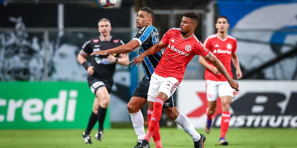 Renato Gaúcho, o treinador do Grêmio, planeja implementar mudanças significativas na equipe para o aguardado clássico Gre-Nal deste domingo